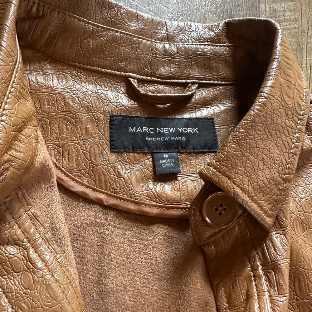 Women's MARC NEW YORK Brown Croc Embossed Faux Leather Jacket M - Picture 3 of 15